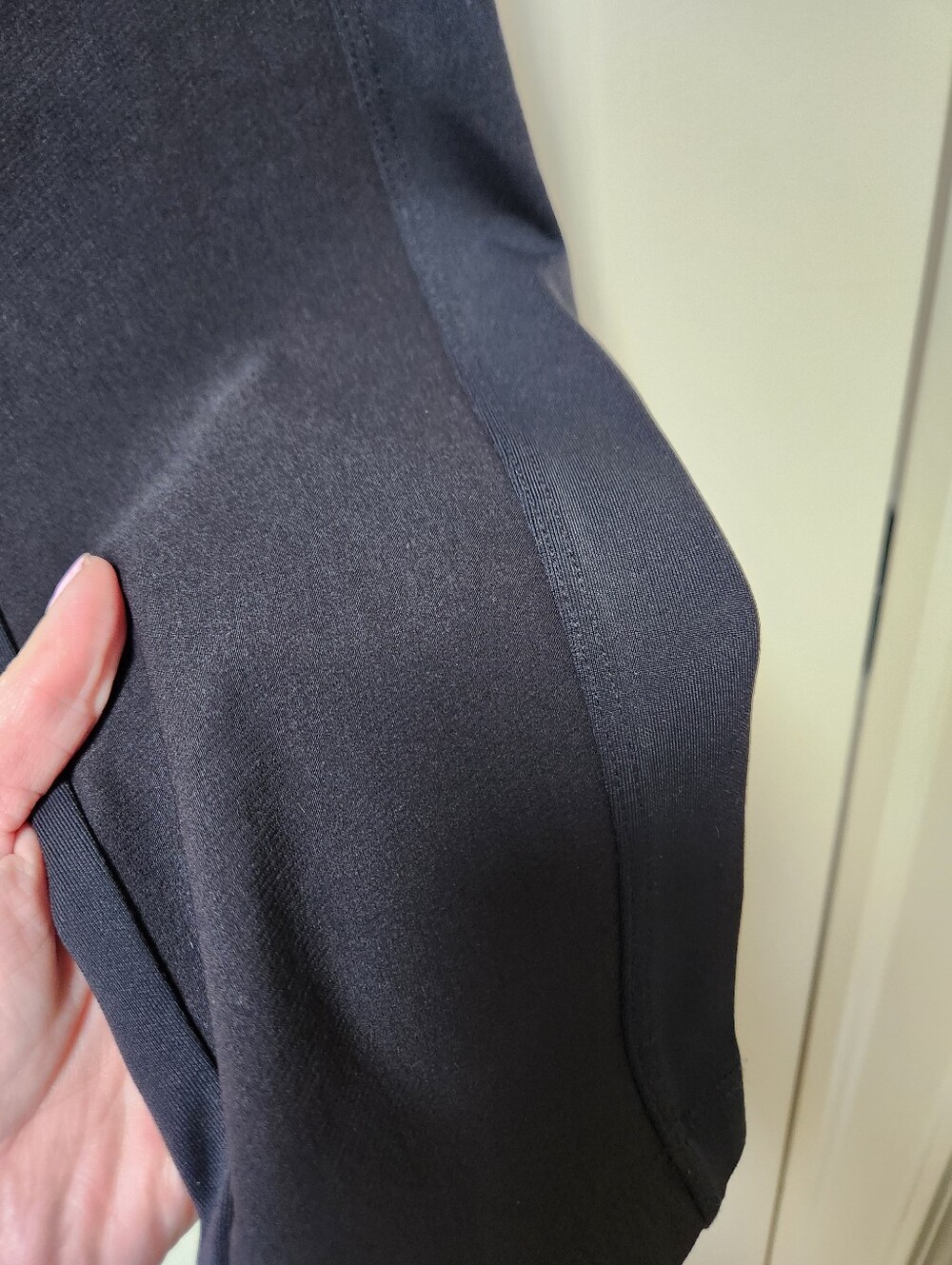 Athleta Headlands Hybrid Cargo Pant - Picture 4 of 12